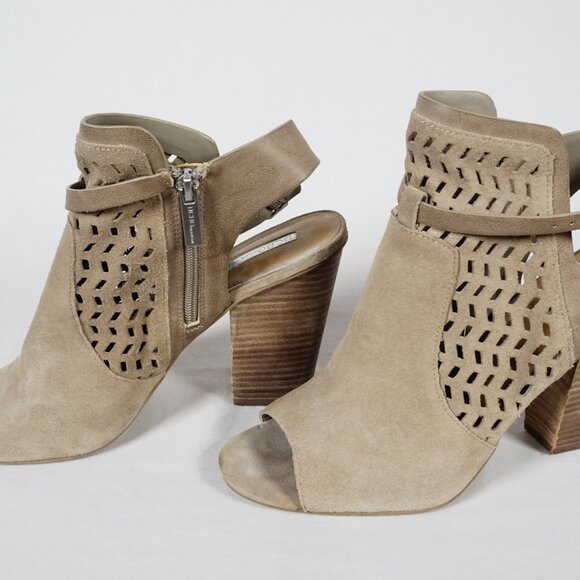 BCBGeneration Ankle Booties Peep Toe Block Heel Brown Leather Wo Size 10 M - Picture 2 of 8